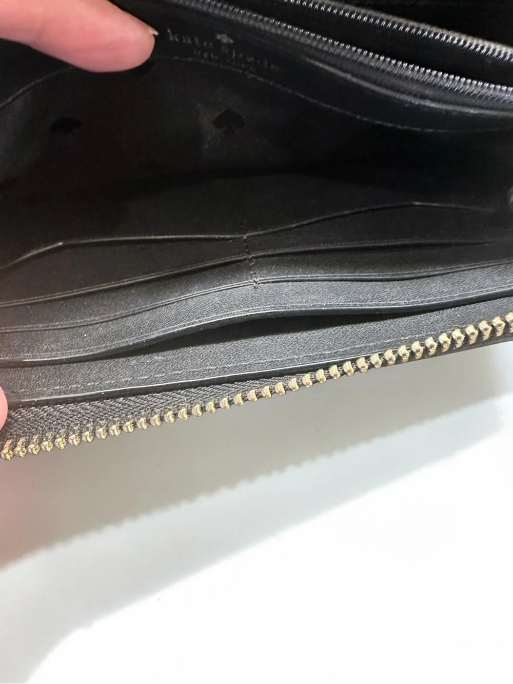 Kate Spade Staci Black Saffiano Leather Zip Around Continental Wallet EUC